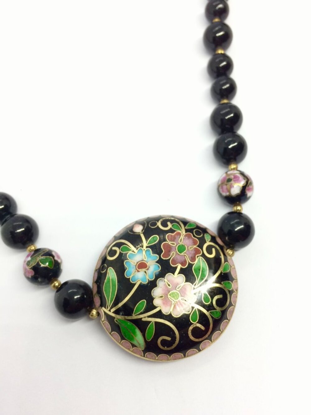 VINTAGE CLOISONNE NECKLACE Black Bead Floral Pendant Gold Tone Statement 22in - Picture 12 of 16